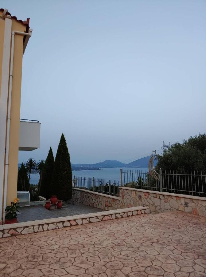 Villa Christine - Maisonettes With Fireplace Aliveri Buitenkant foto